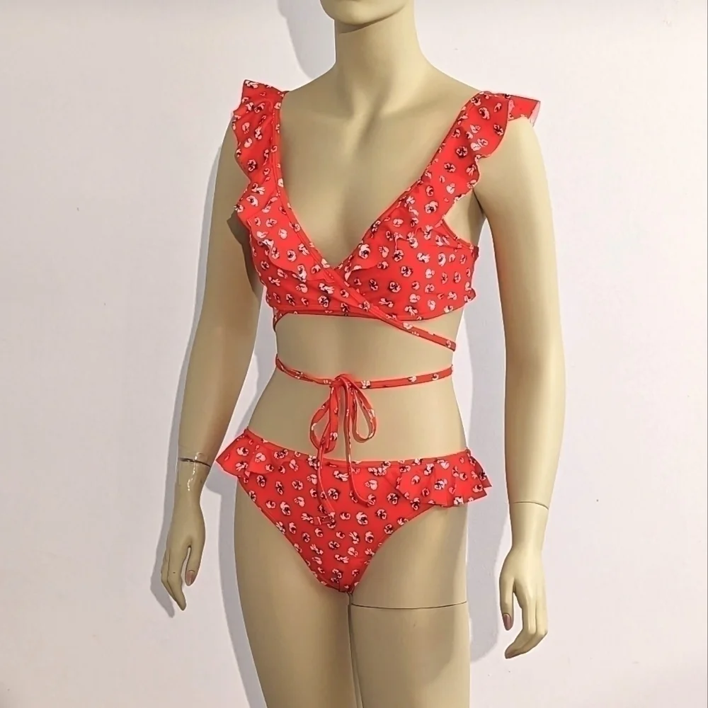 SUNYGAL Floral Ruffle Bikini Set NWT Size S - Picture 2 of 6